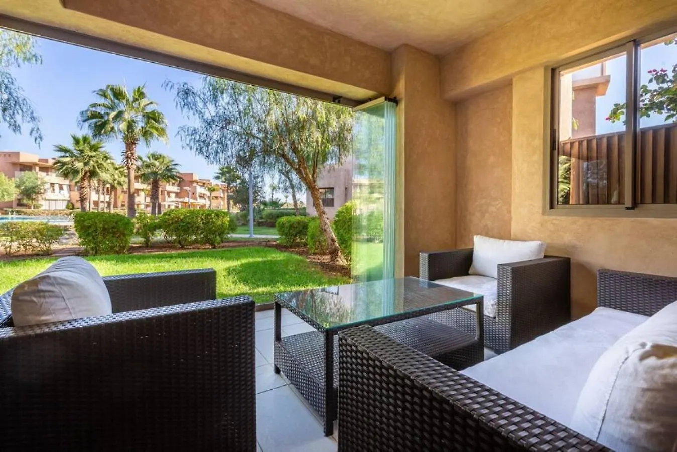 Waterfront - Garden Level - Prestigia contacts